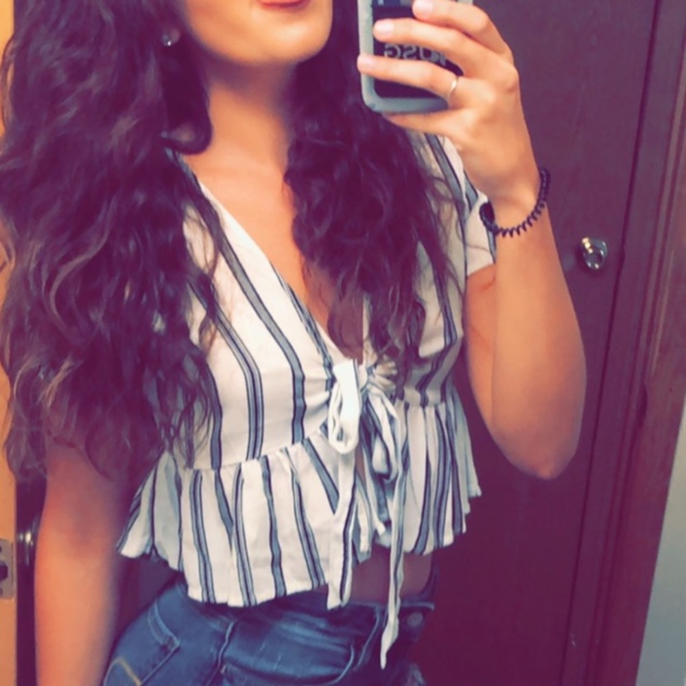 Tie shirt
